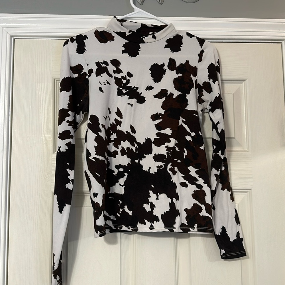 Cow print long sleeve